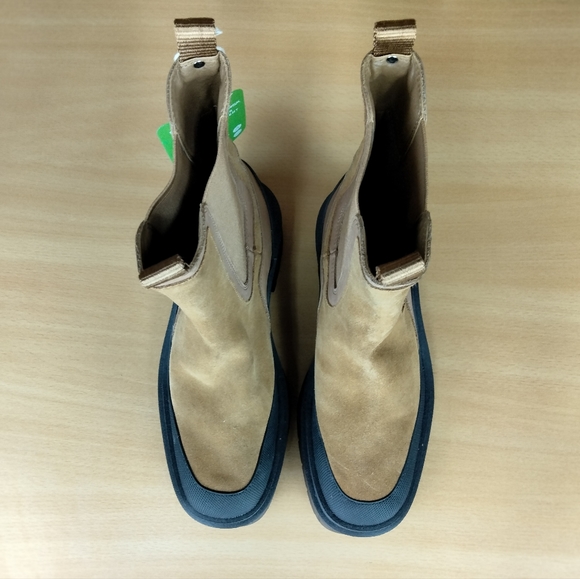 NWT Sam Edelman Lulia Lug Sole Pull on Chelsea Boots in Brown/Black - Picture 6 of 11